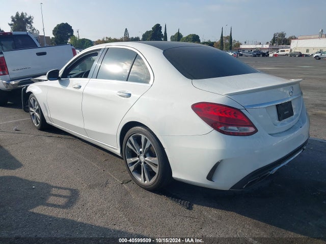 55SWF4JB4GU148906 Mercedes-Benz C 300 Luxury/sport