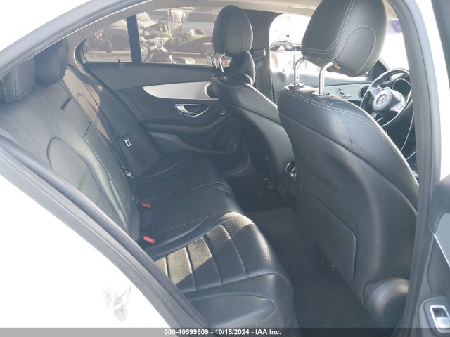 55SWF4JB4GU148906 Mercedes-Benz C 300 Luxury/sport