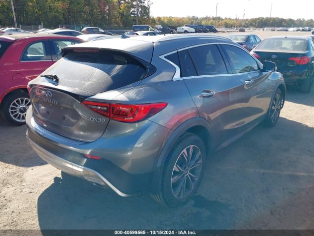 SJKCH5CR6JA049998 Infiniti Qx30 Premium