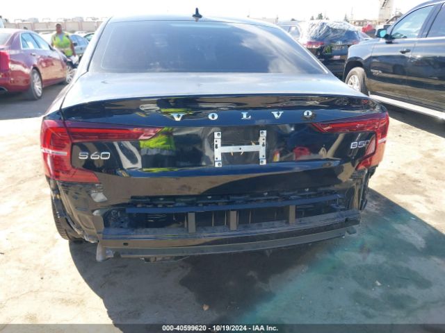 7JRL12TL7RG294241 Volvo S60 B5 Plus Dark Theme