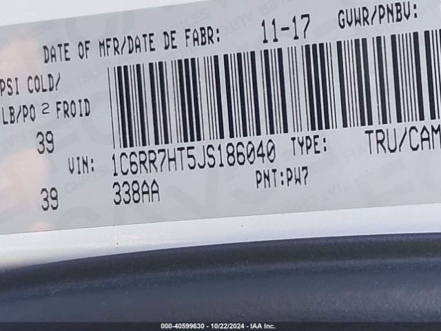 1C6RR7HT5JS186040 RAM 1500 Sport