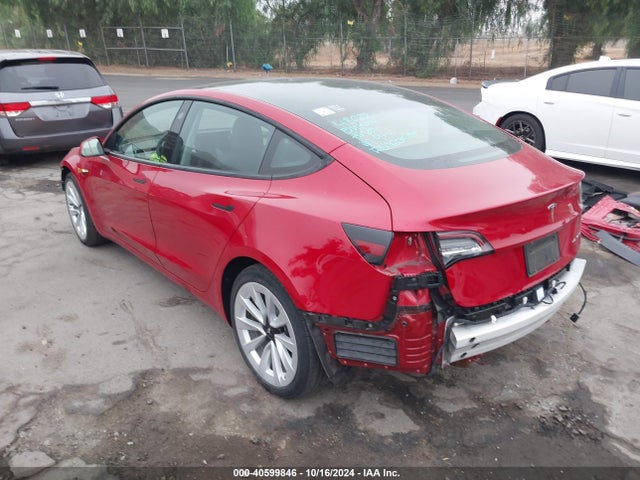2022 TESLA MODEL 3 5YJ3E1EB9NF192560 Photo 2