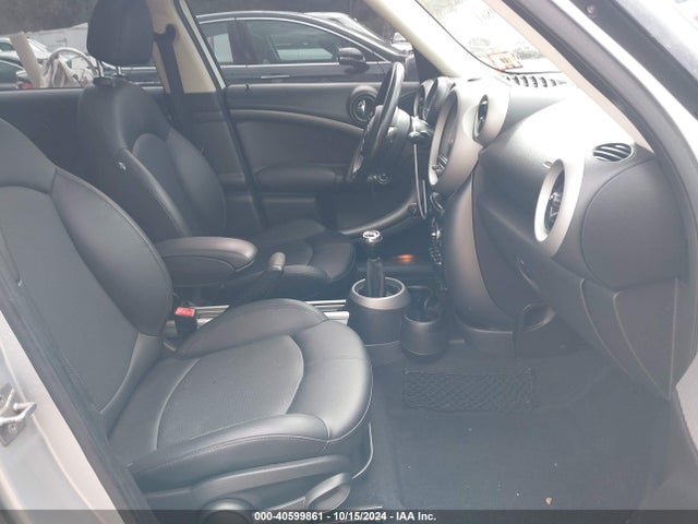2011 MINI COOPER S COUNTRYMAN WMWZC3C57BWH98360 Photo 4