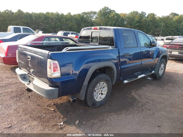 2006 MITSUBISHI RAIDER 1Z7HC38K26S609092 Photo 3