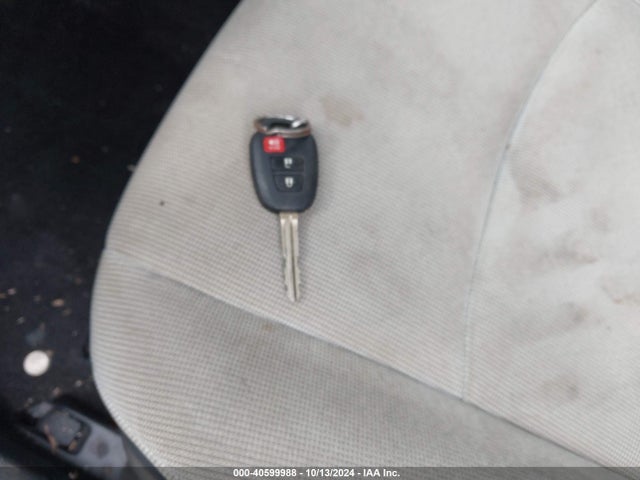 Toyota Corolla Cross L 2023 7MUAAAAG0PV054561 Image 11
