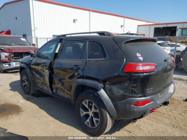 1C4PJMBS6FW688917 Jeep Cherokee Trailhawk
