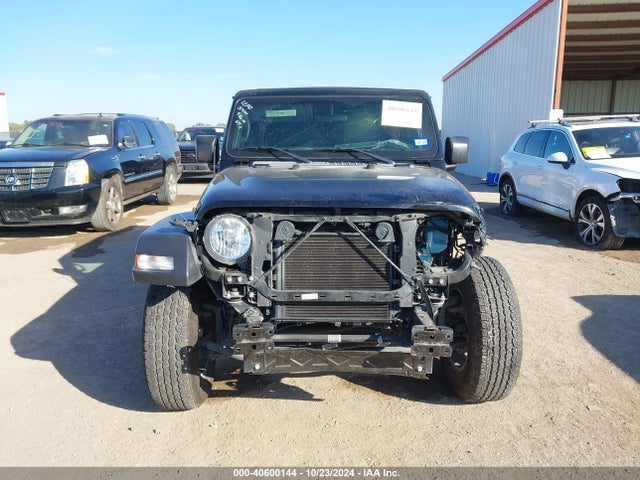 1C4HJXDG7KW638973 Jeep Wrangler Unlimited Sport S 4x4