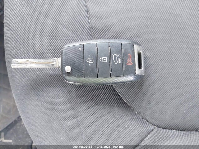 KIA Soul 2015 KNDJN2A21F7772301 Image 11