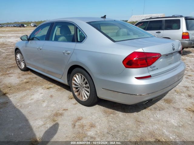 1VWBT7A31GC069948 Volkswagen Passat 1.8t Se