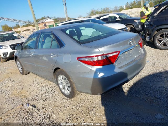 4T1BF1FKXFU107186 Toyota CAMRY LE