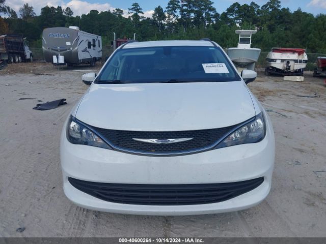 2C4RC1DG0LR257018 Chrysler Voyager Lxi