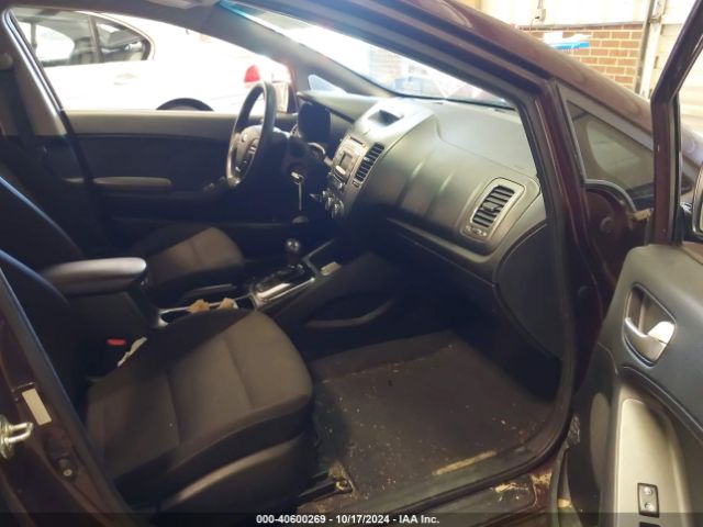 3KPFK4A73JE258190 KIA FORTE LX
