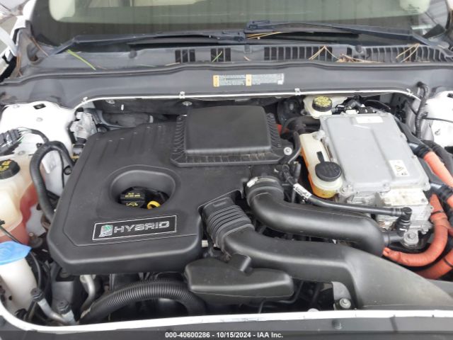 3FA6P0LU3ER182472 Ford Fusion Hybrid Se