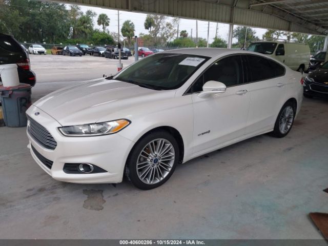 3FA6P0LU3ER182472 Ford Fusion Hybrid Se