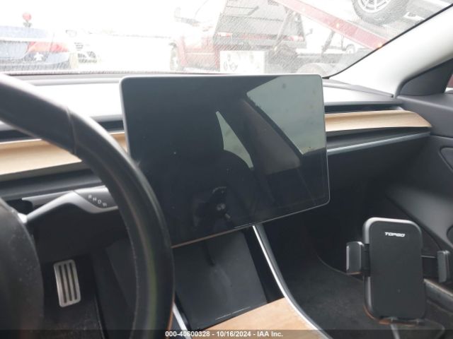 5YJ3E1EA3JF045071 Tesla Model 3 Long Range/mid Range