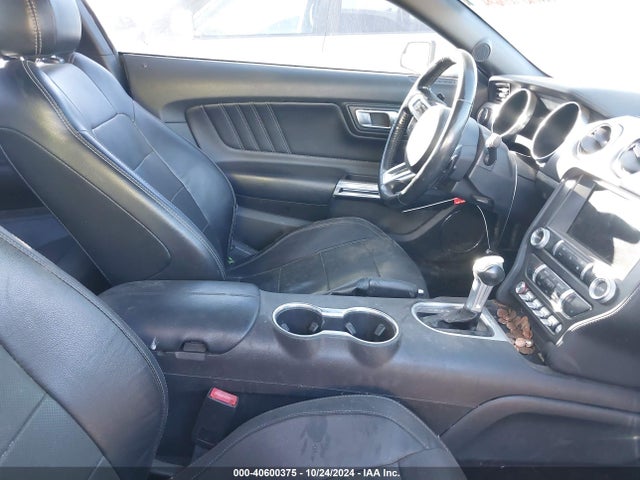 Ford Mustang Ecoboost Premium Fastback 2020 1FA6P8TH9L5132015 Image 5