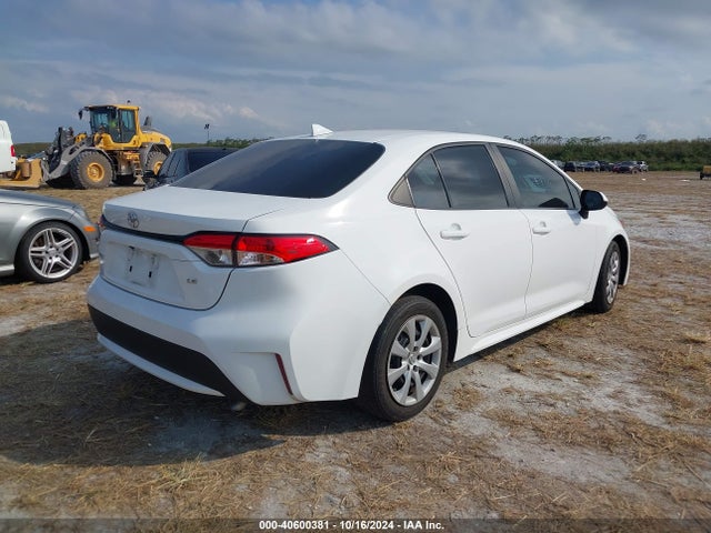 Toyota COROLLA LE 2021 5YFEPMAE8MP209887 Image 4