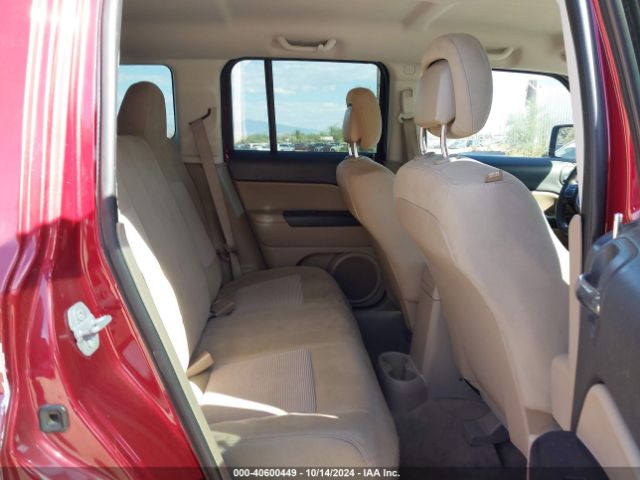 1C4NJPFBXFD178701 Jeep Patriot Latitude
