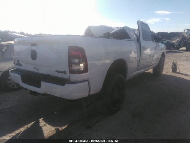 3C6UR5DL4NG327973 RAM 2500 Big Horn  4x4 6'4 Box