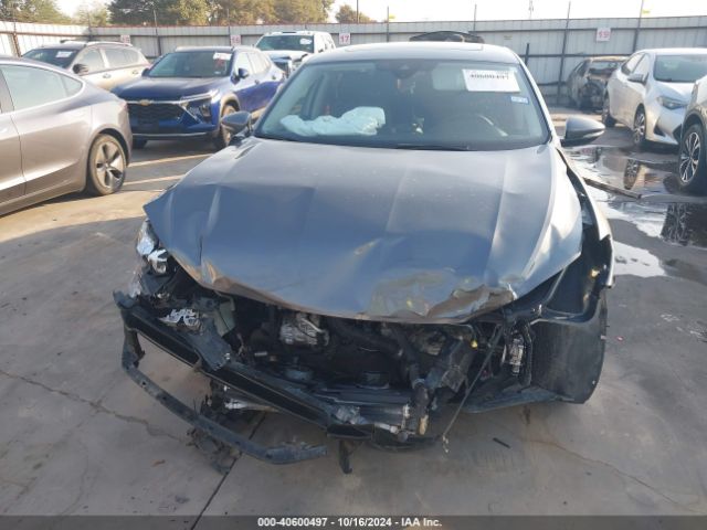 1VWSA7A33MC014967 Volkswagen Passat 2.0t Se