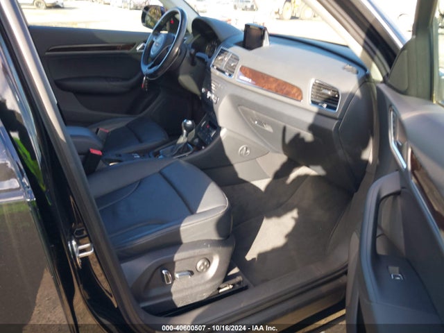 WA1EFCFS7GR016940 Audi Q3 2.0t Premium Plus