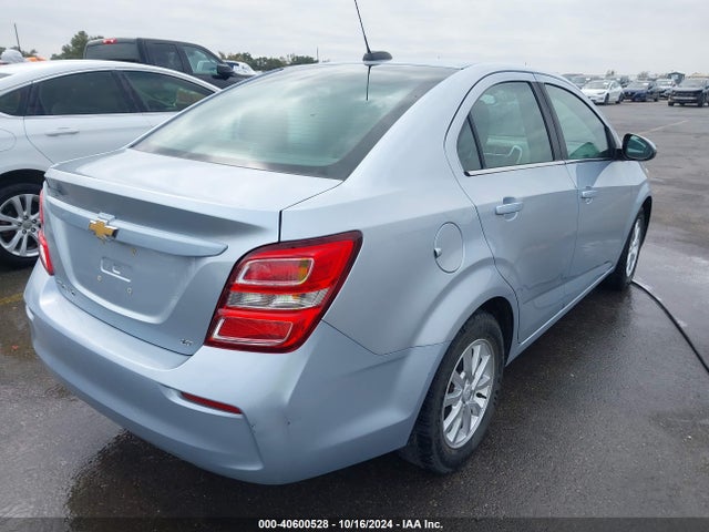 Chevrolet Sonic Lt Auto 2017 1G1JD5SH7H4101610 Image 4
