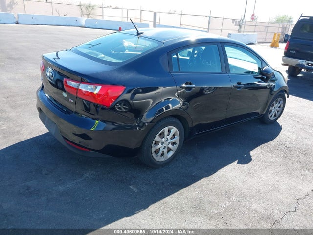 KNADM4A3XH6006111 KIA RIO LX