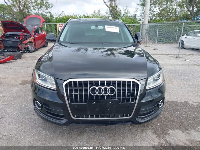 Audi Q5 2.0t Premium 2016 WA1L2AFP3GA053386 Image 12