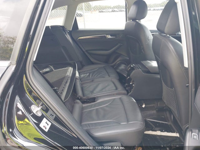 Audi Q5 2.0t Premium 2016 WA1L2AFP3GA053386 Image 8