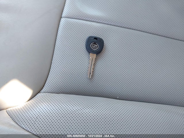 2008 CADILLAC DTS 1G6KD57YX8U102743 Photo 10