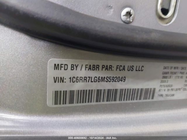 1C6RR7LG6MS592049 RAM 1500 Classic Slt