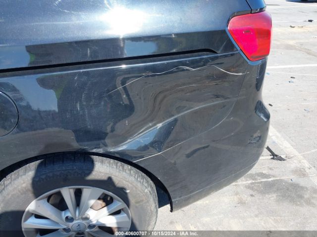 KNDMB5C15G6094672 KIA SEDONA LX