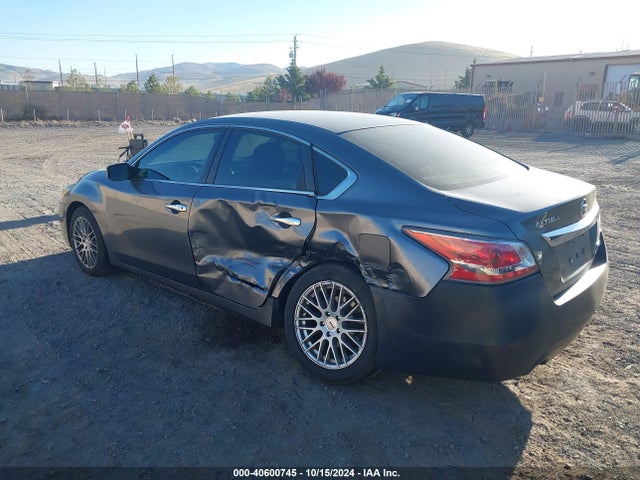 Nissan Altima 2.5 S 2014 1N4AL3AP5EN355657 Image 3