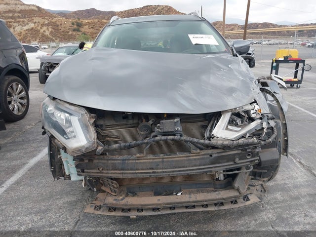 Nissan ROGUE SV 2017 JN8AT2MV5HW273607 Image 13