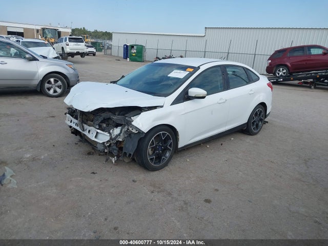 Ford FOCUS SE 2014 1FADP3F20EL259218 Image 2