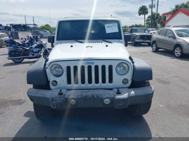 1C4BJWDG6JL859089 Jeep Wrangler Jk Unlimited Sport S 4x4