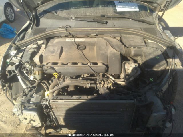 YV4902RH8F2624117 Volvo Xc60 T6 R-design Platinum