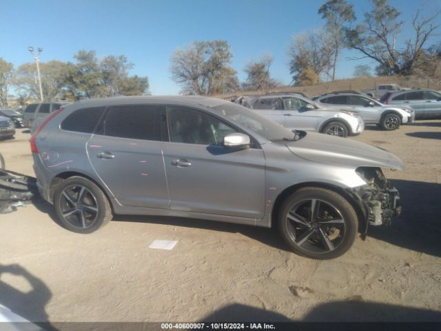 YV4902RH8F2624117 Volvo Xc60 T6 R-design Platinum