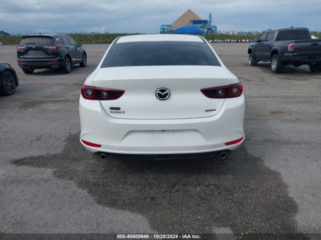 3MZBPABL8NM315230 Mazda Mazda3 Select