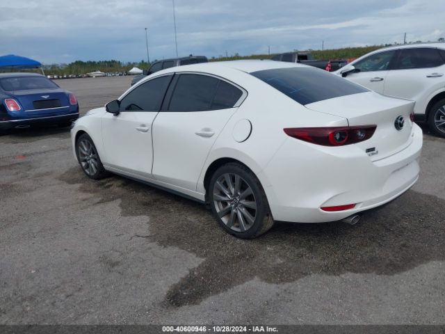 3MZBPABL8NM315230 Mazda Mazda3 Select