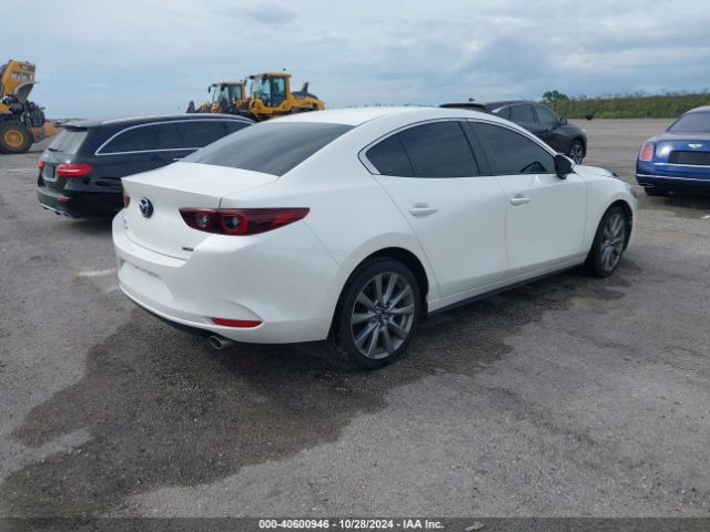3MZBPABL8NM315230 Mazda Mazda3 Select