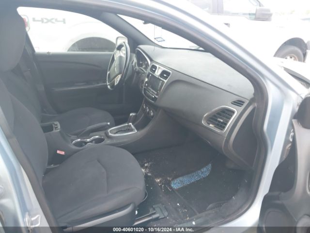 1C3CCBBB2EN151323 Chrysler 200 Touring