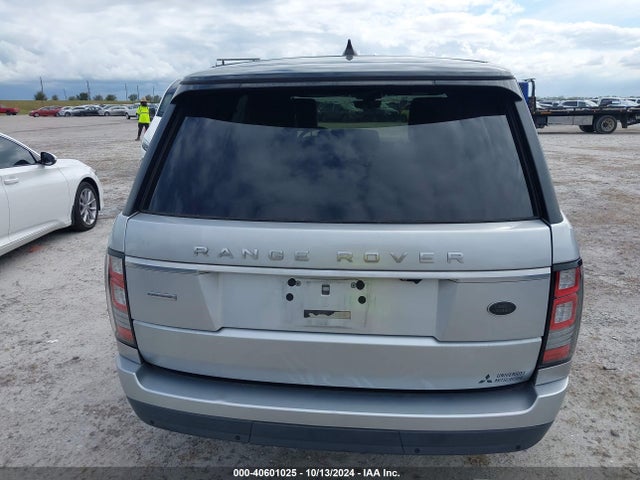 Land Rover Range Rover 5.0l V8 Supercharged 2017 SALGS2FE2HA335105 Image 16