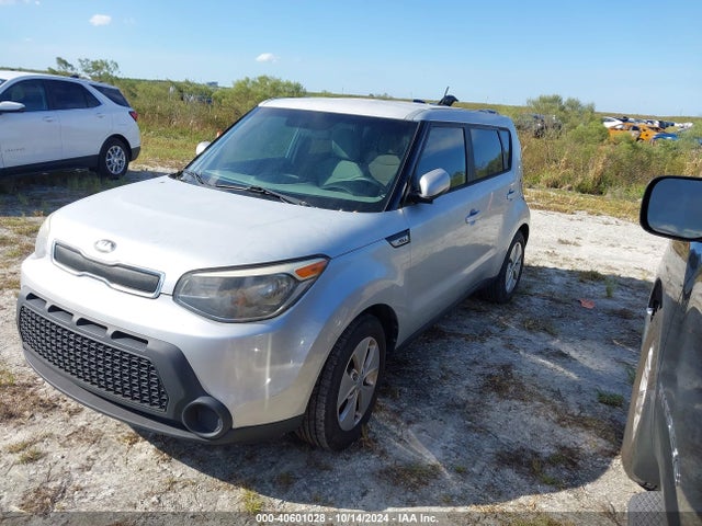 KIA Soul 2015 KNDJN2A28F7779164 Image 2