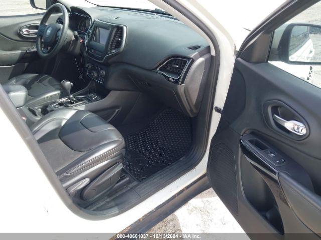 1C4PJLLX6KD302751 Jeep Cherokee Altitude Fwd
