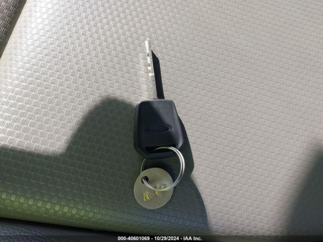 1FTMF1C53KKD00068 Ford F-150 Xl