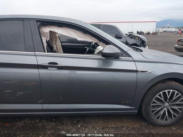 3VWE57BU3KM130738 Volkswagen Jetta 1.4t Sel