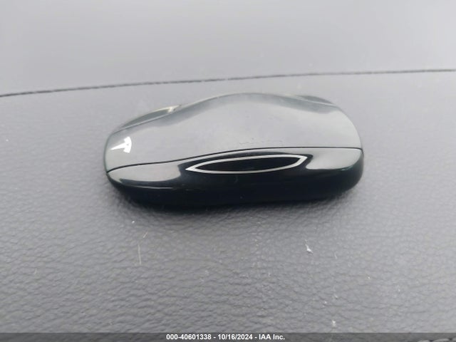 2013 TESLA MODEL S 5YJSA1DPXDFP05639 Photo 10