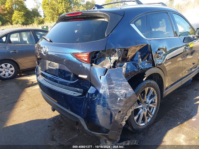 Mazda Cx-5 Signature 2019 JM3KFBEY2K0612941 Image 17