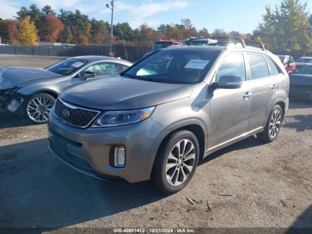 5XYKWDA77FG614718 KIA Sorento Sx V6